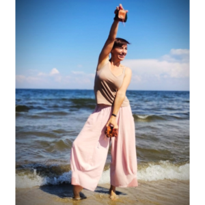 Beige-Neutral-Minimalist-Discount-Coupon-Code-Offer-Instagram-Story